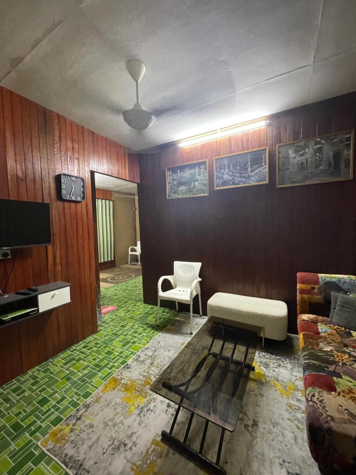 Rumah Kayu Kota Tinggi Homestay